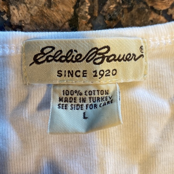 Eddie Bauer women’s short sleeve tee. Never worn! - Picture 2 of 3